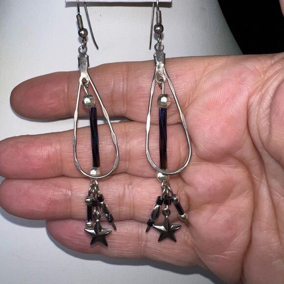 Boho Iridescent Bead and Silver Tone Drop Star Dangle Earrings - Picture 2 of 7